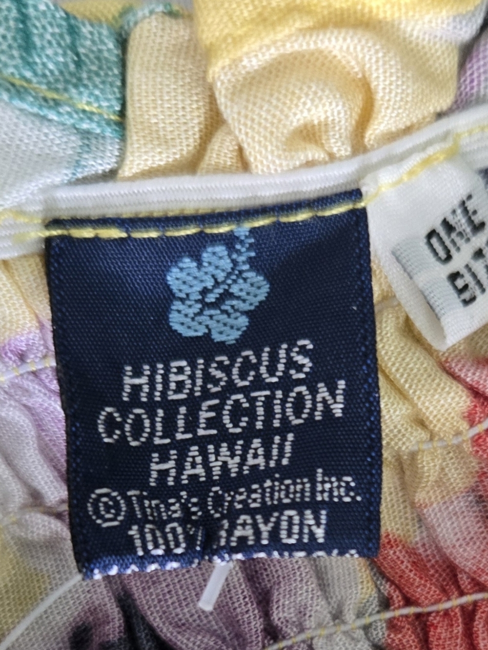Hibiscus Collection Hawaii Sundress Knee Length Yellow And Floral Multicolor NWT - Picture 7 of 7